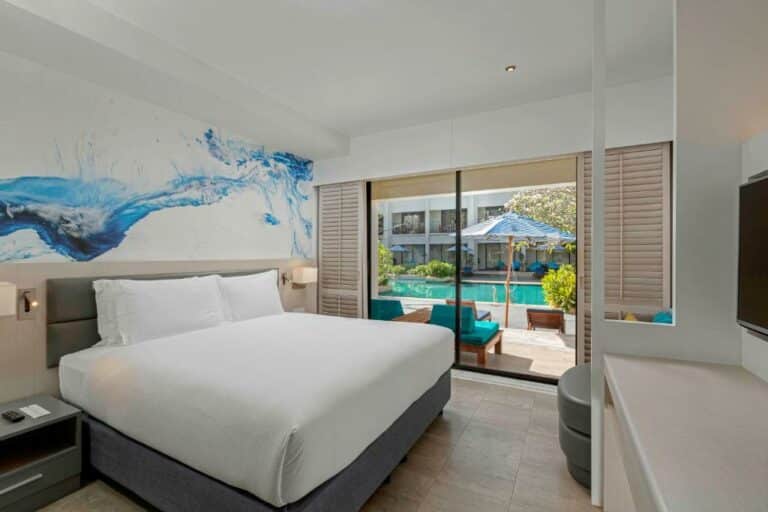 DoubleTree by Hilton Phuket Resort Deluxe Plus King Room with Pool Side