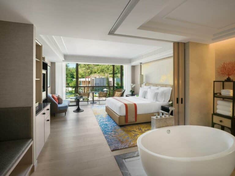 InterContinental Phuket Resort חדר פרמיום קינג עם נוף לבריכה – גישה לטרקלין המועדון