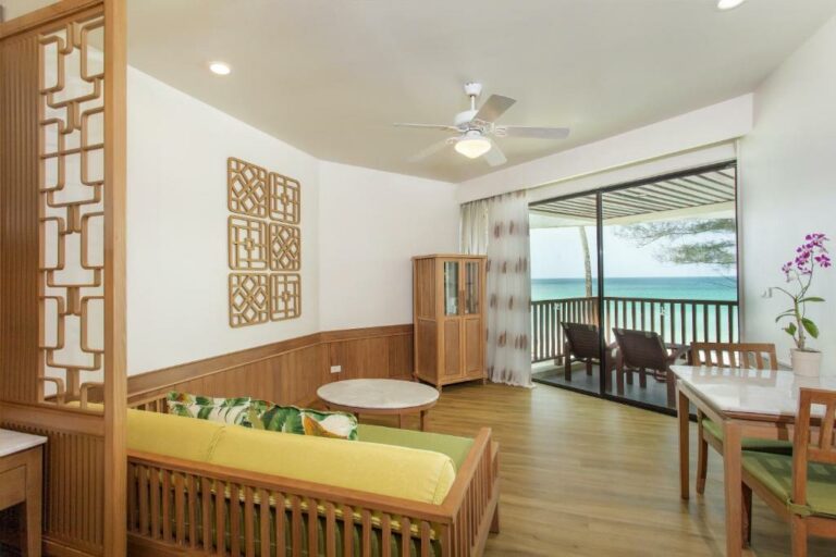 Katathani Phuket Beach Resort סוויטת ג'וניור הפונה לאוקיאנוס