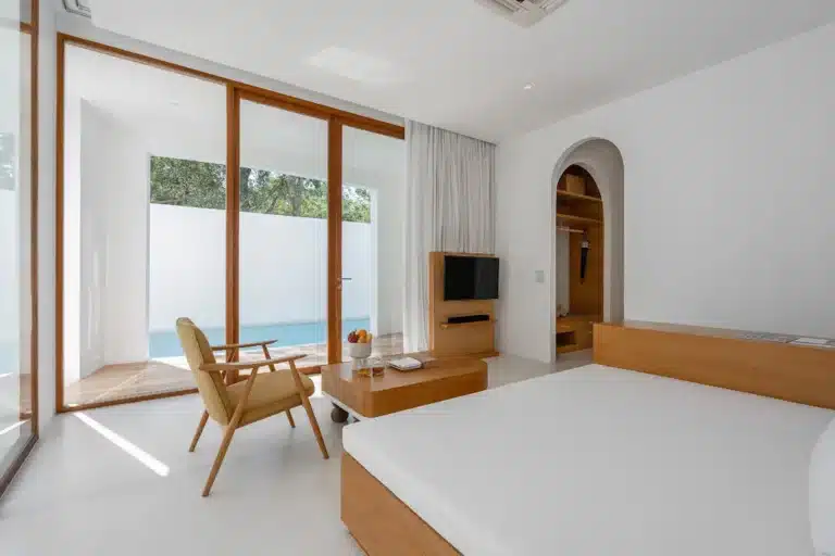 SALA Samui Chaweng Beach Resort סוויטת גן דו חדרי שינה למשפחה וחברים
