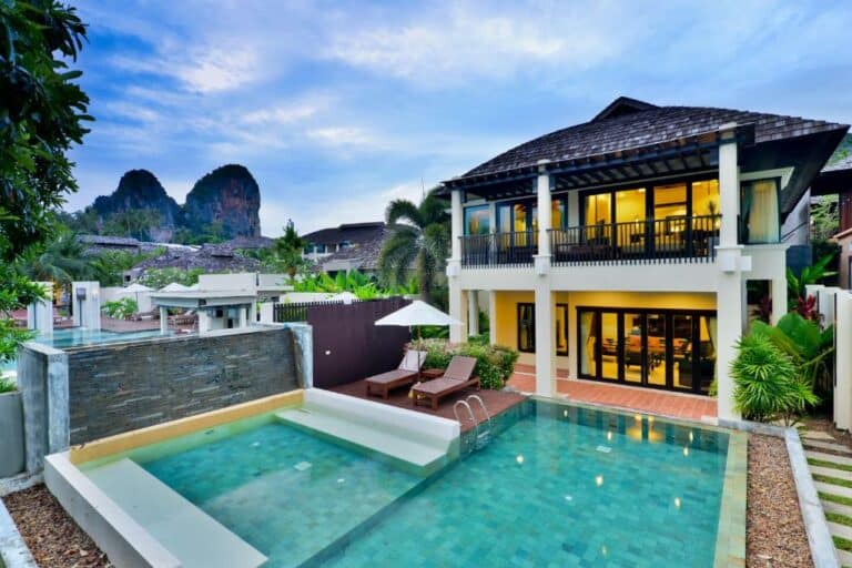 Bhu Nga Thani Resort and Spa וילה עם שני חדרי שינה ובריכה פרטית