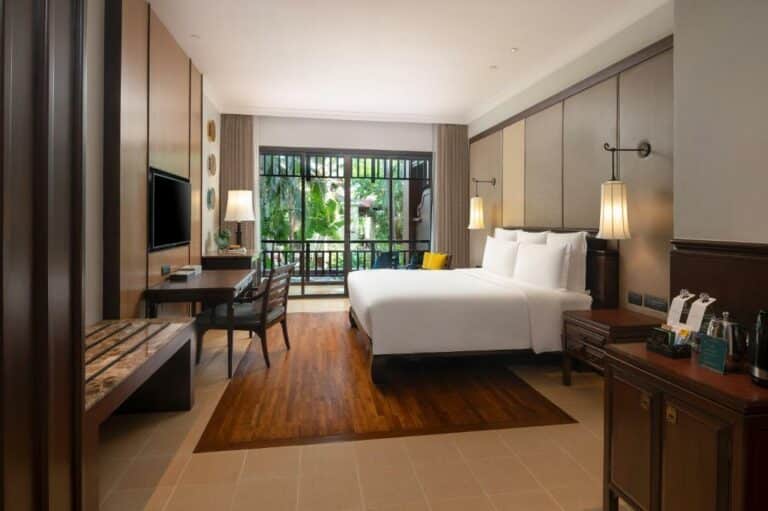 InterContinental Pattaya Resort חדר קלאסיק עם מיטת קינג אחת ונוף לגן